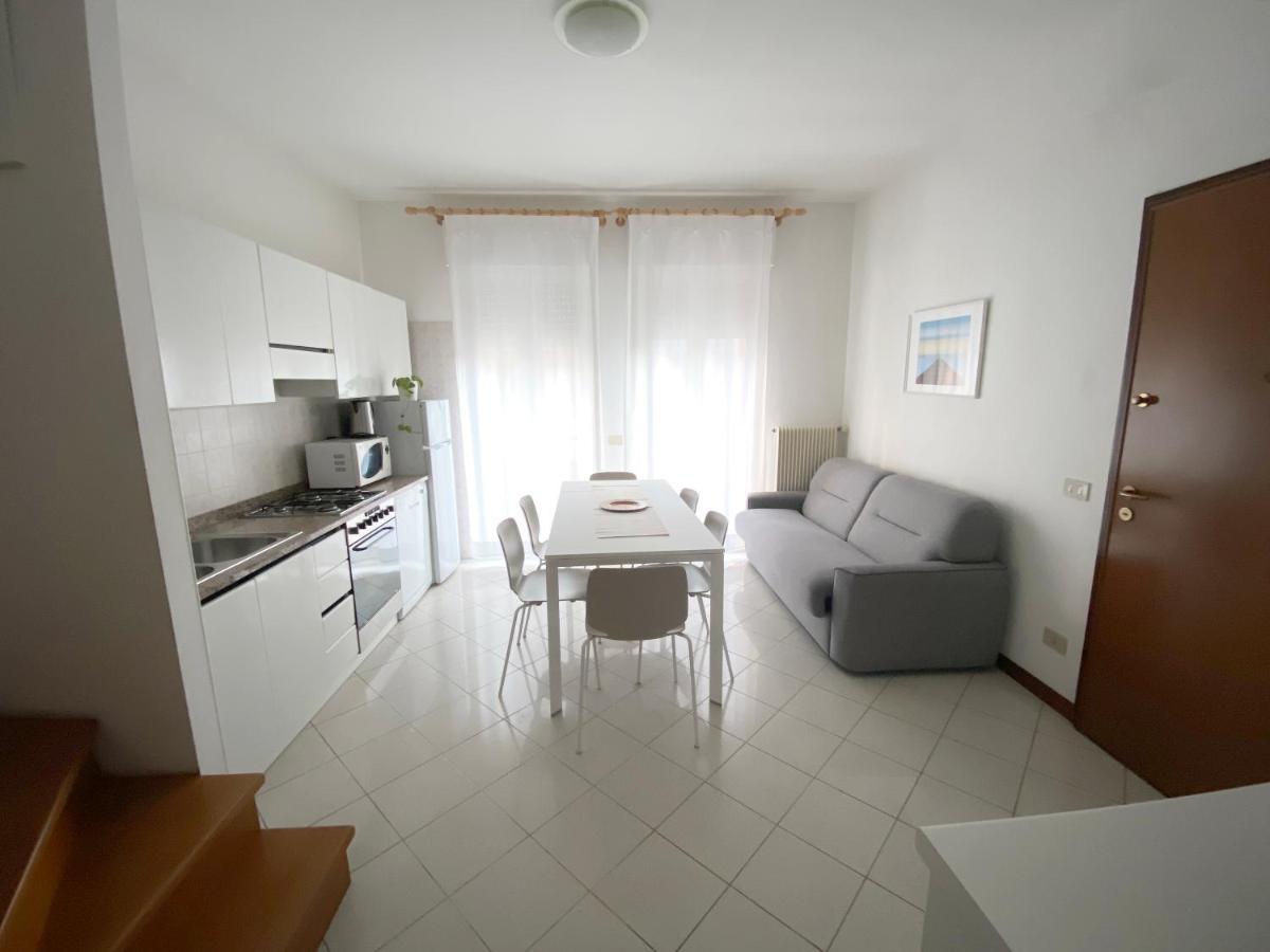 Dainese Apartments, Casa Abigail Lido di Jesolo Bagian luar foto