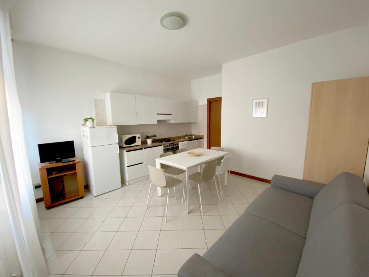 Dainese Apartments, Casa Abigail Lido di Jesolo Bagian luar foto